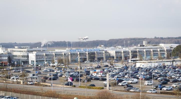 Crédit photo : H.Brunner Visuel d'aéroport