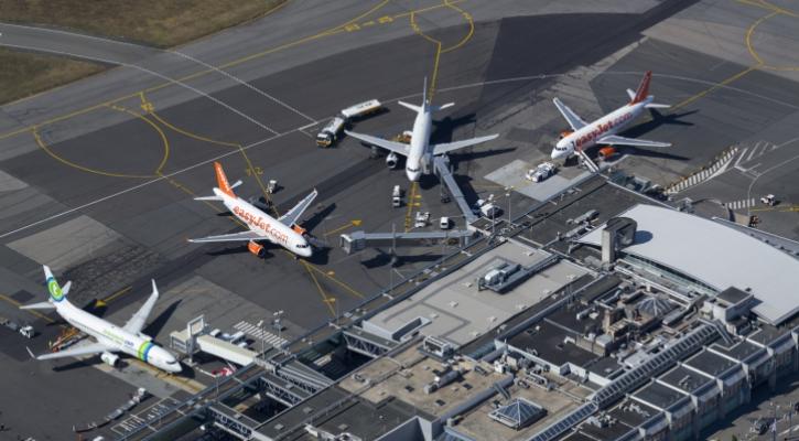vue aérienne de l'aéroport de Nantes
